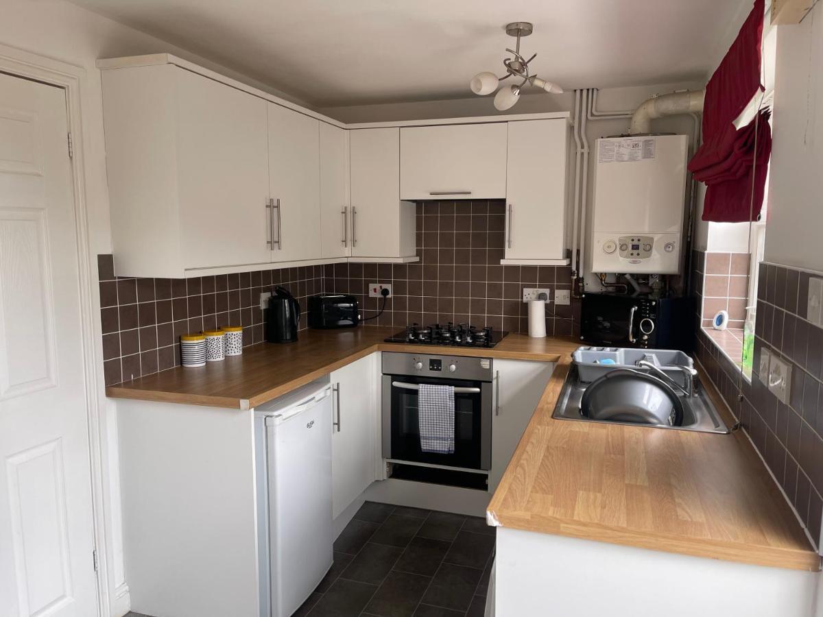 House Number 12 Sleeps Up To 4 With Smart Tvs In Every Room ウェリントン エクステリア 写真